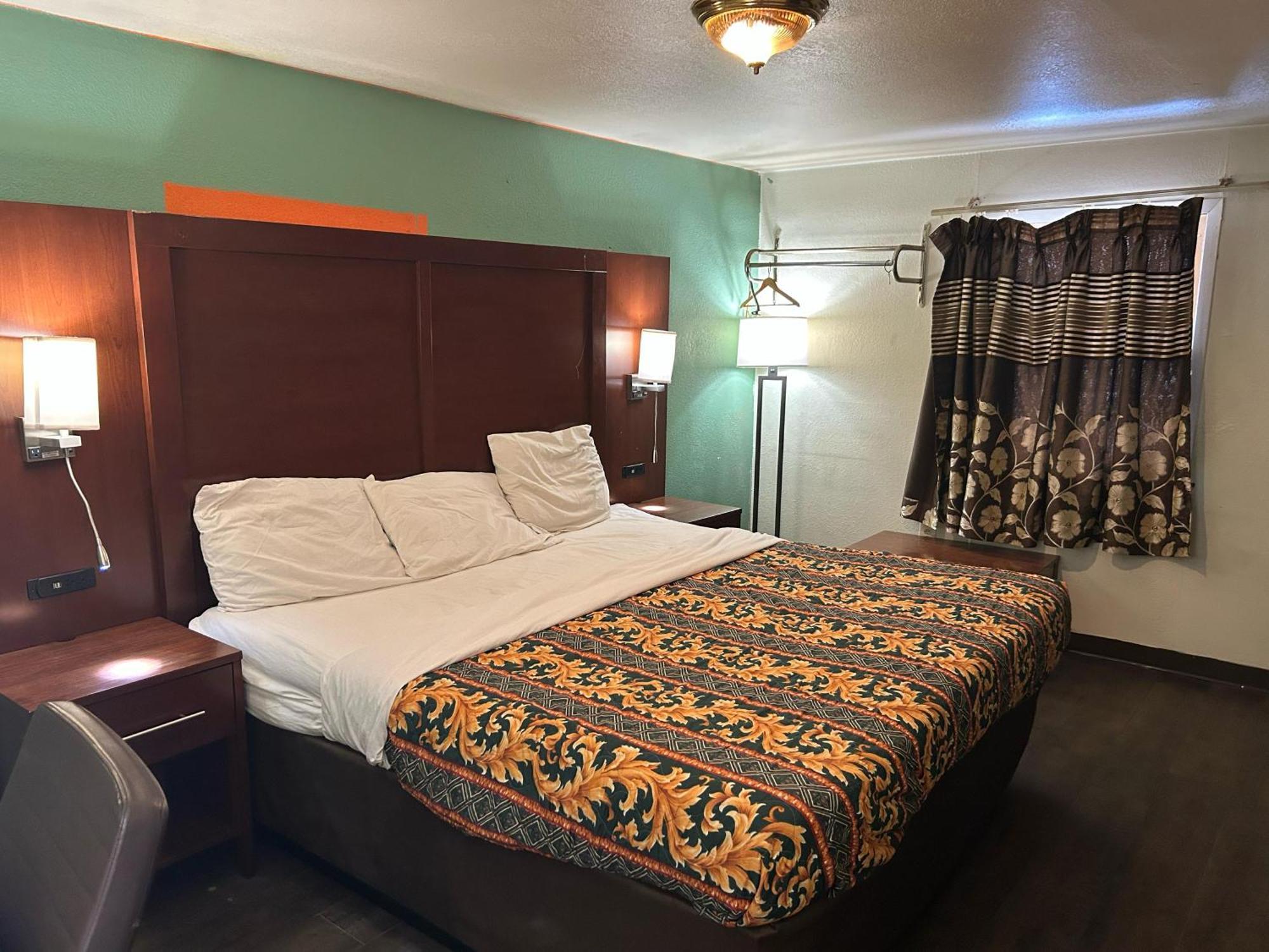 Hillcrest Motel By Oyo Aurora Near Lawrenceburg Luaran gambar