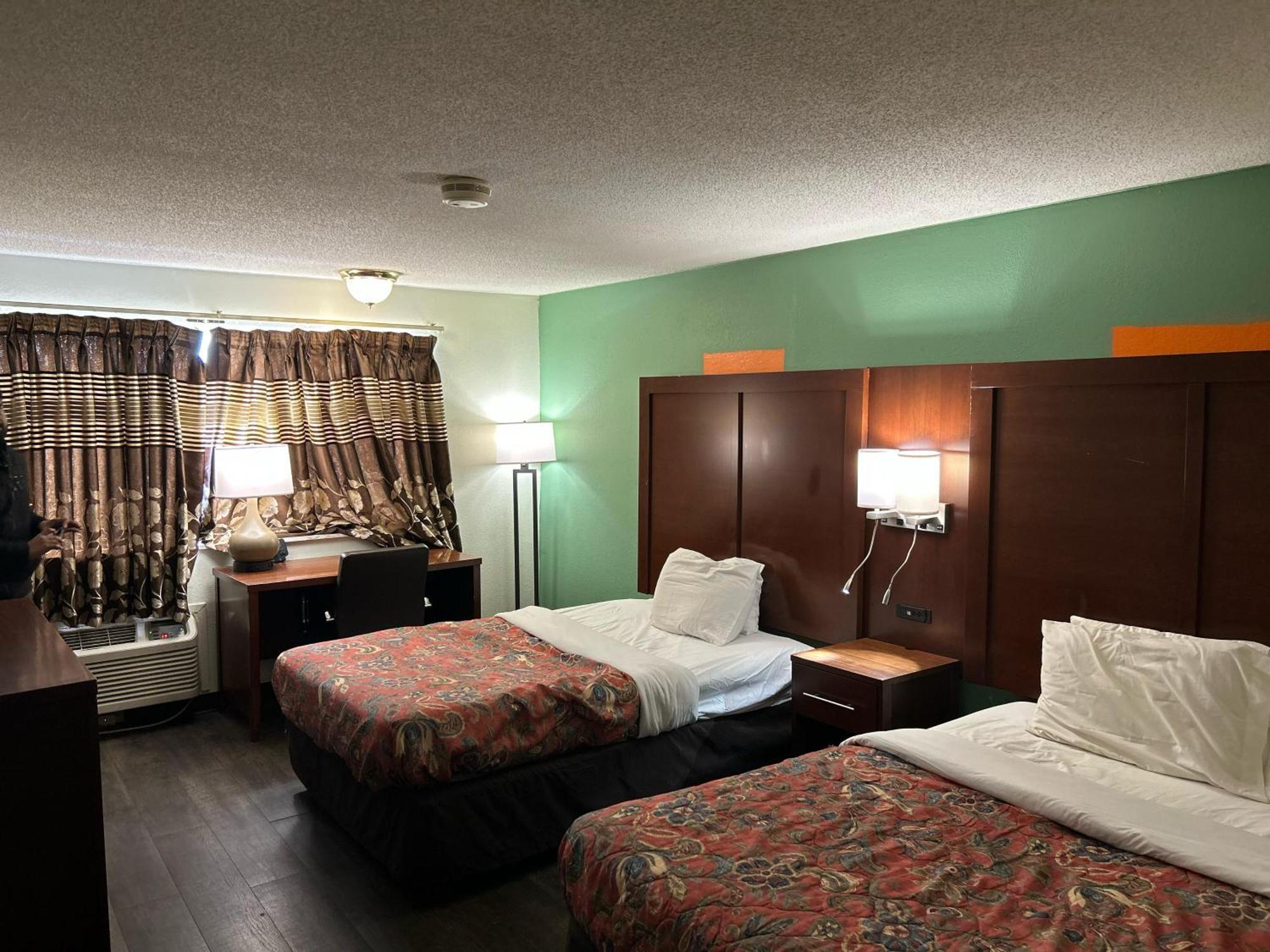 Hillcrest Motel By Oyo Aurora Near Lawrenceburg Luaran gambar