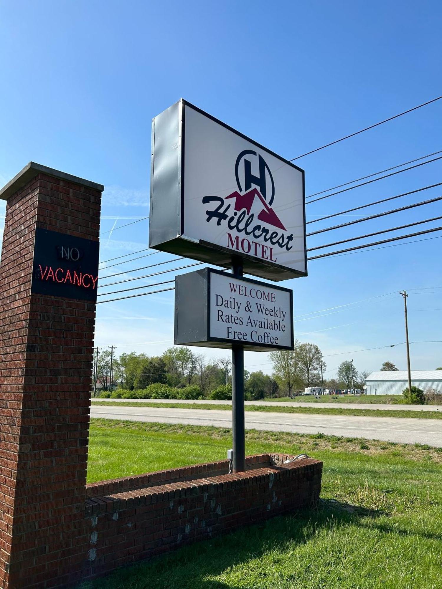 Hillcrest Motel By Oyo Aurora Near Lawrenceburg Luaran gambar