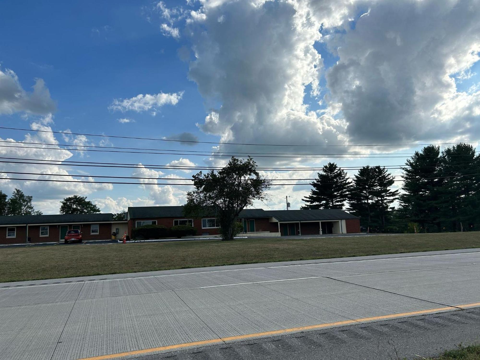 Hillcrest Motel By Oyo Aurora Near Lawrenceburg Luaran gambar