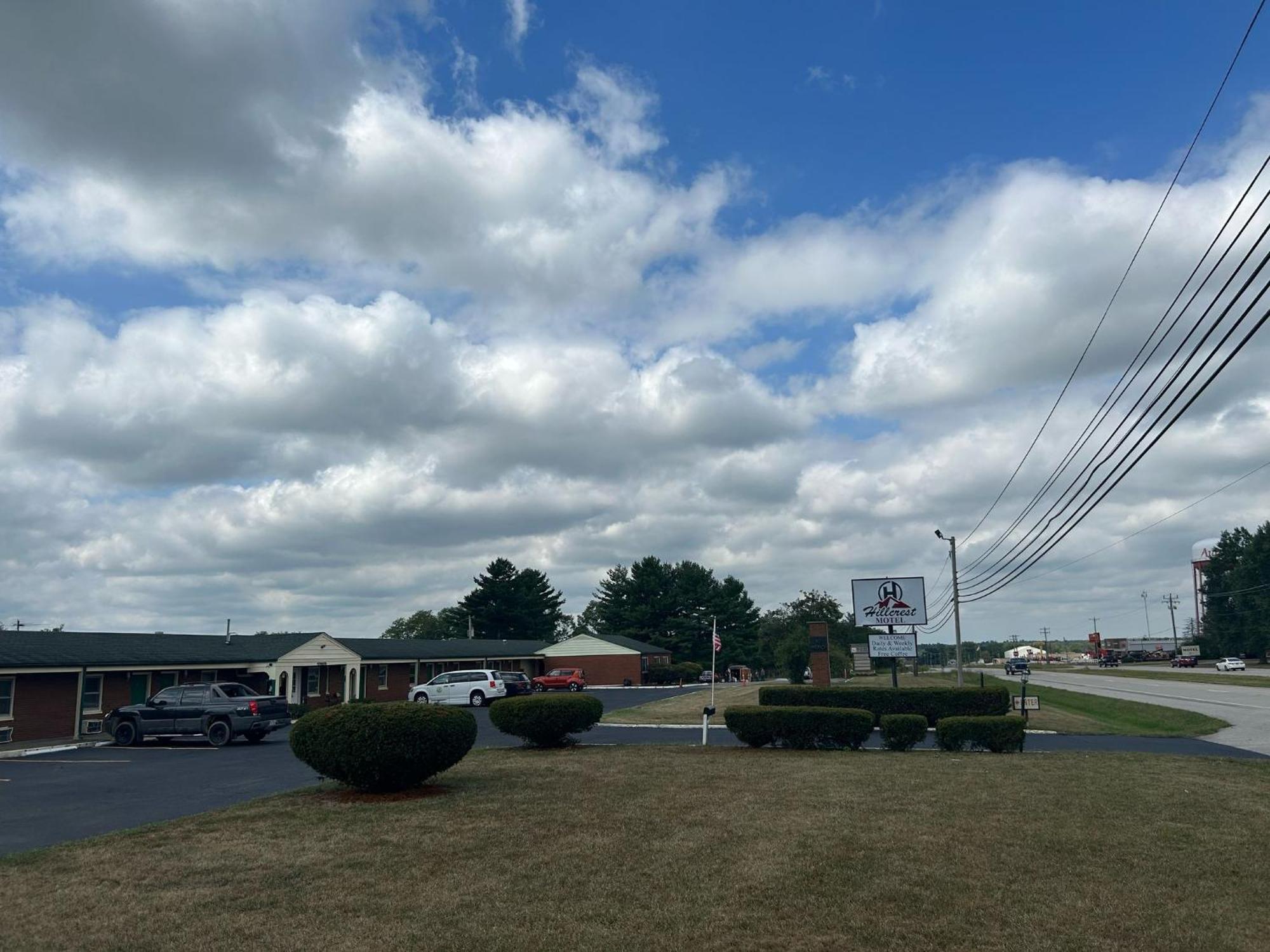 Hillcrest Motel By Oyo Aurora Near Lawrenceburg Luaran gambar